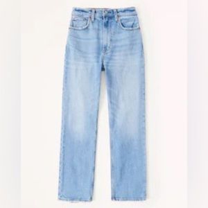 NWT Ultra High Rise Ankle Straight Jeans
